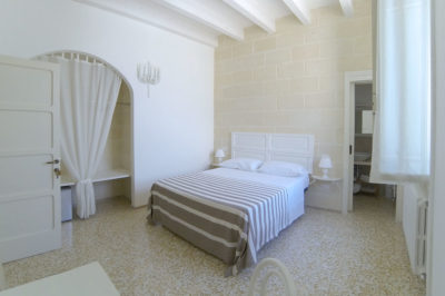 Camera Alimini - Palazzo Marzo Bed & Breakfast Otranto